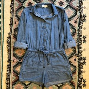 💕HP💕 *Super Cute* LOFT button up romper